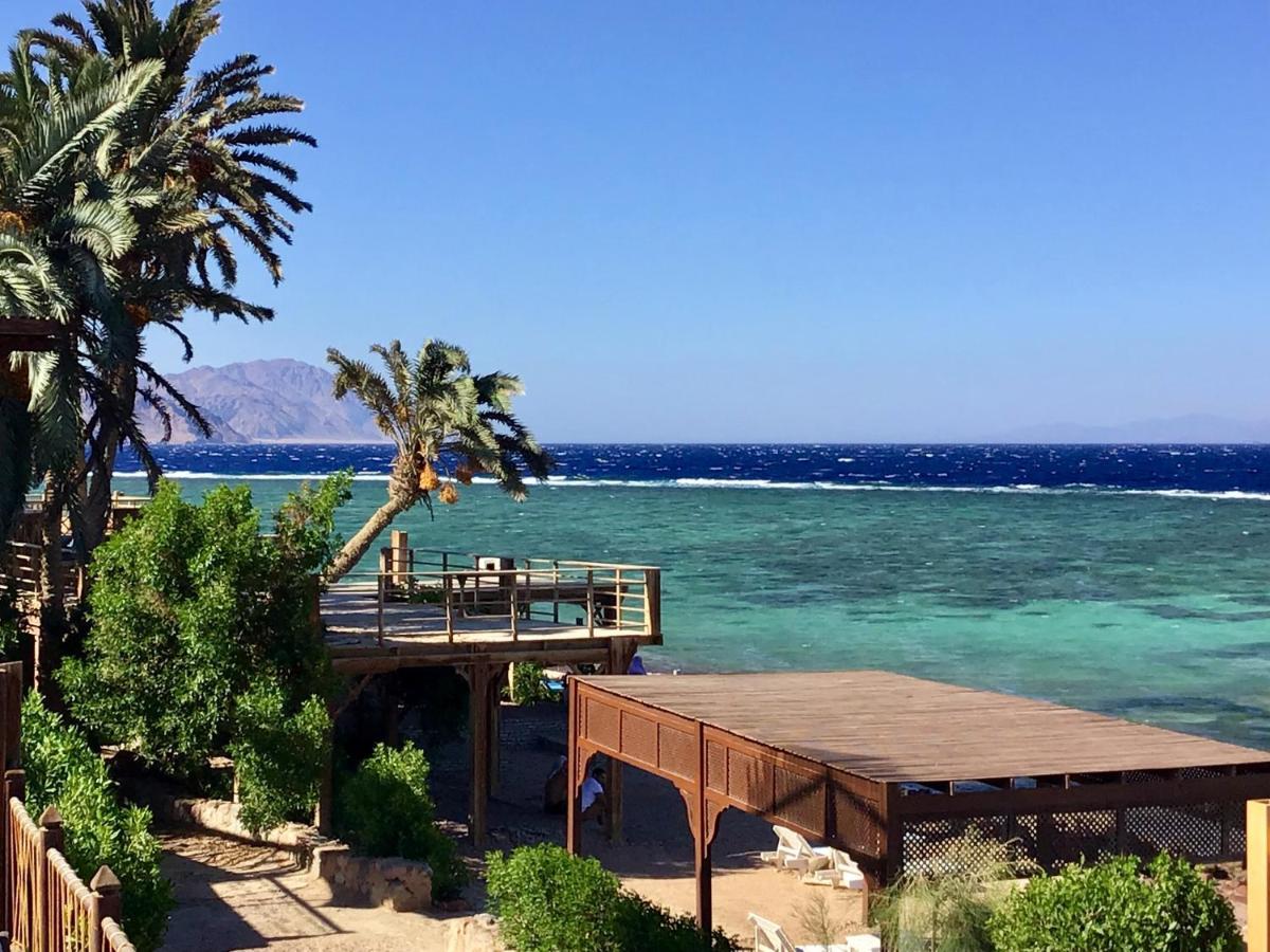 Villa Kon Tiki With Private Beach Dahab Exteriör bild