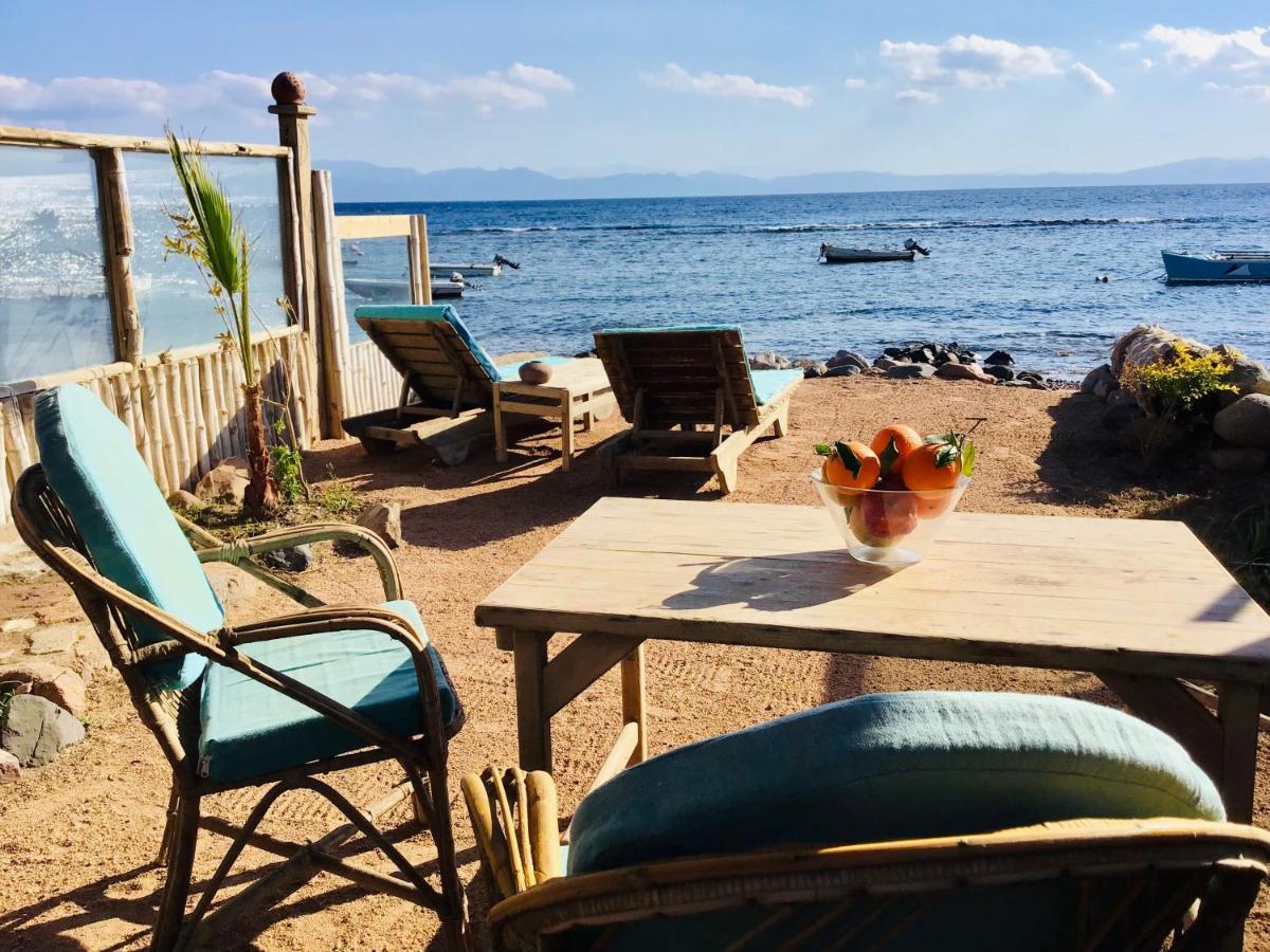 Villa Kon Tiki With Private Beach Dahab Exteriör bild